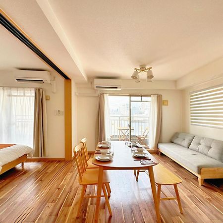 Apartamento クリスタルコート難波 Osaka Exterior foto