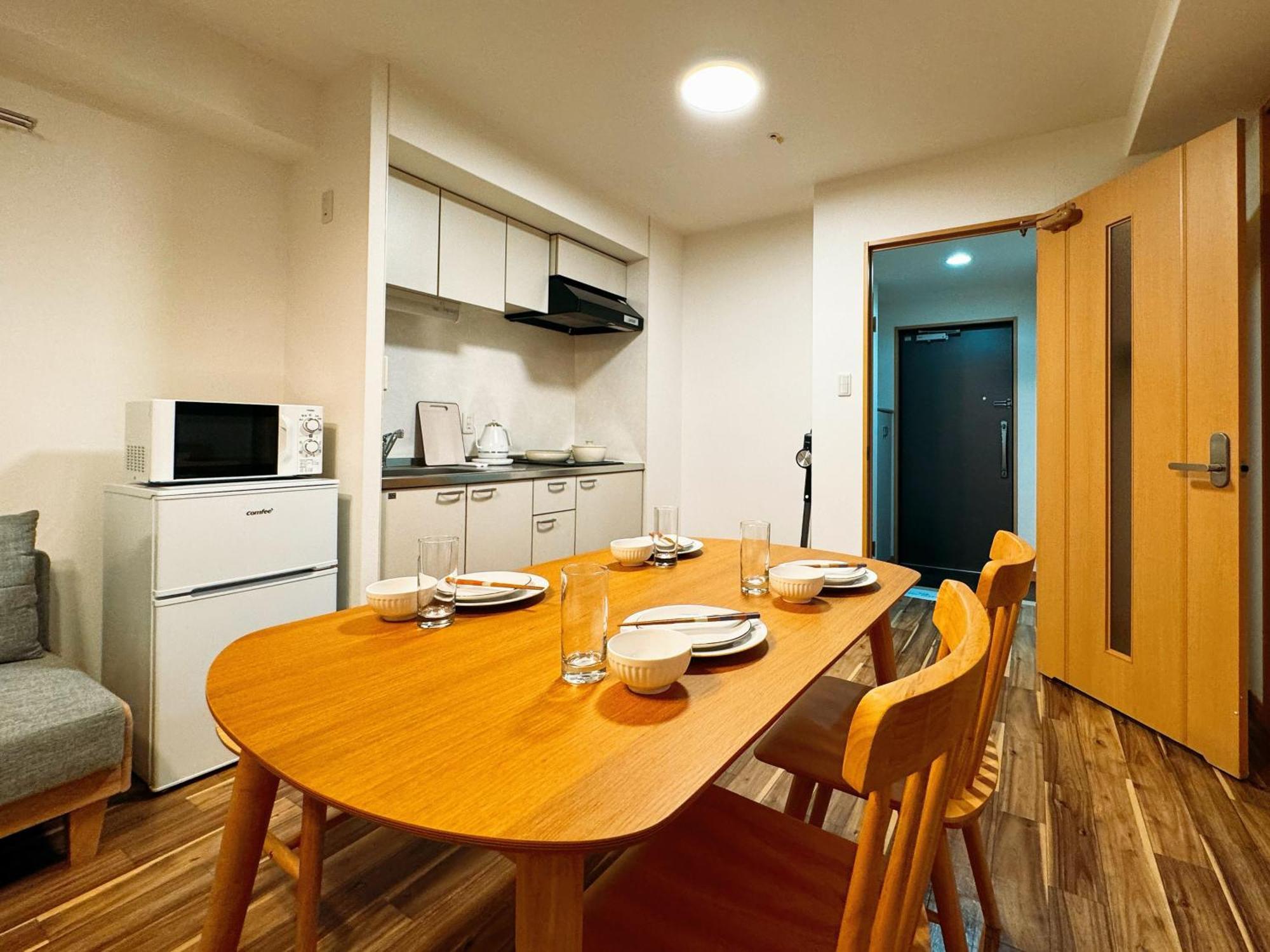 Apartamento クリスタルコート難波 Osaka Exterior foto